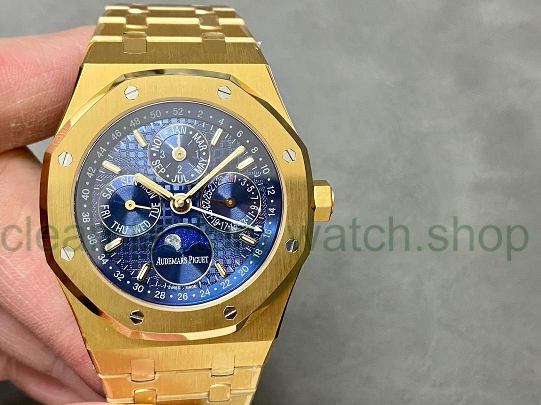 c3f7d3a8 eca2 43d8 a4d1 29b1a88aa6a3 Clean Factory Watch