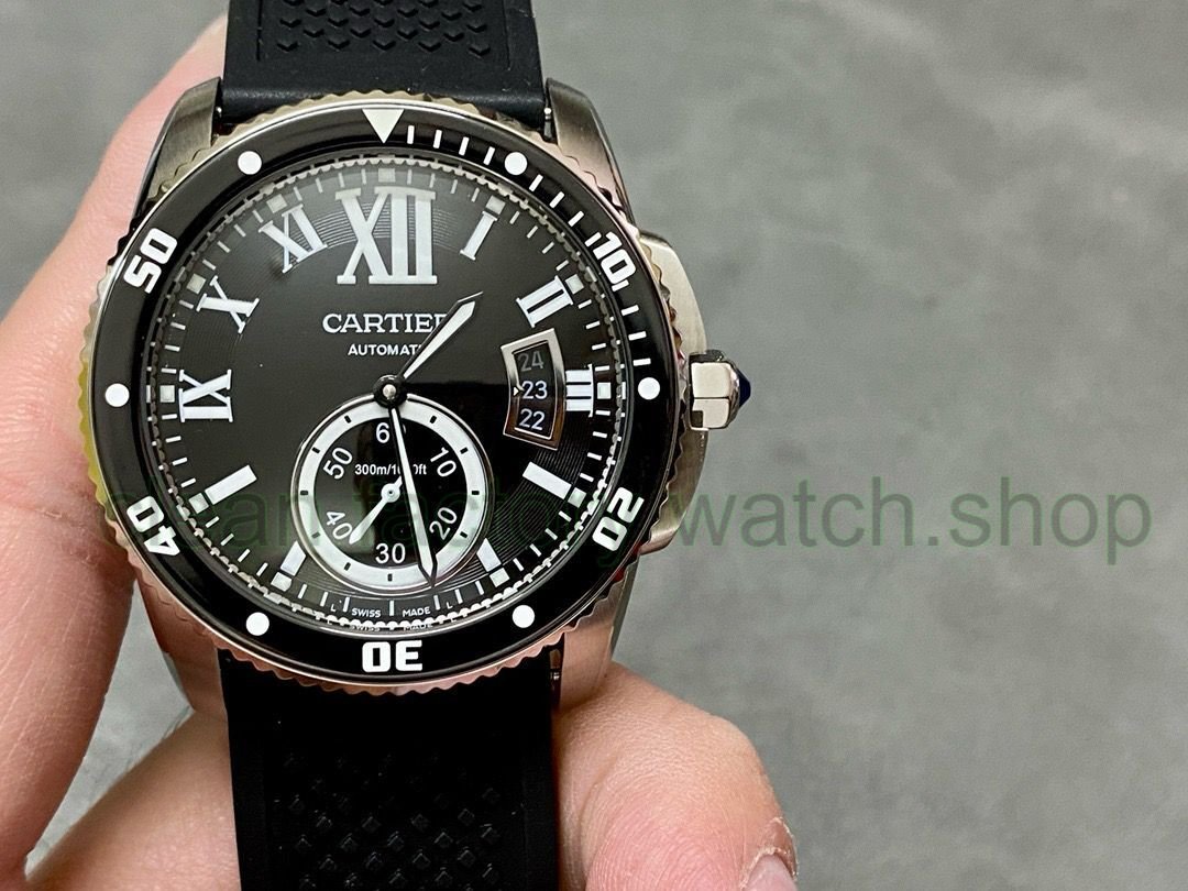 F5 Factory Cartier Calibre de Cartier Diver W7100056 42mm Steel Rubber Strap Roman Numerals Black Dial 1 c5336588 79ab 44fe 85dd 3537d754906b Clean Factory Watch