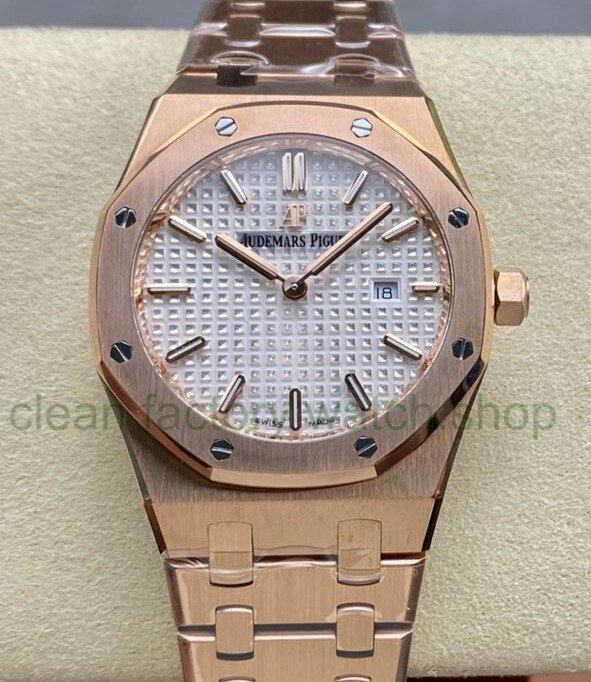 c55ec95b fb25 44d6 a0bb a009f70c4332 Clean Factory Watch