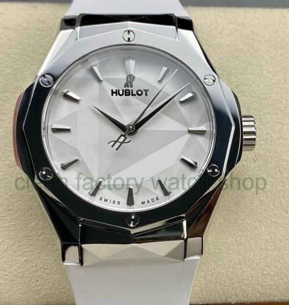 c62835ff 7fd4 4386 80cc 2ee78a4dc8e7 Clean Factory Watch