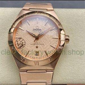 d1466e1e d4c5 4770 83d0 42b6a7287244 Clean Factory Watch