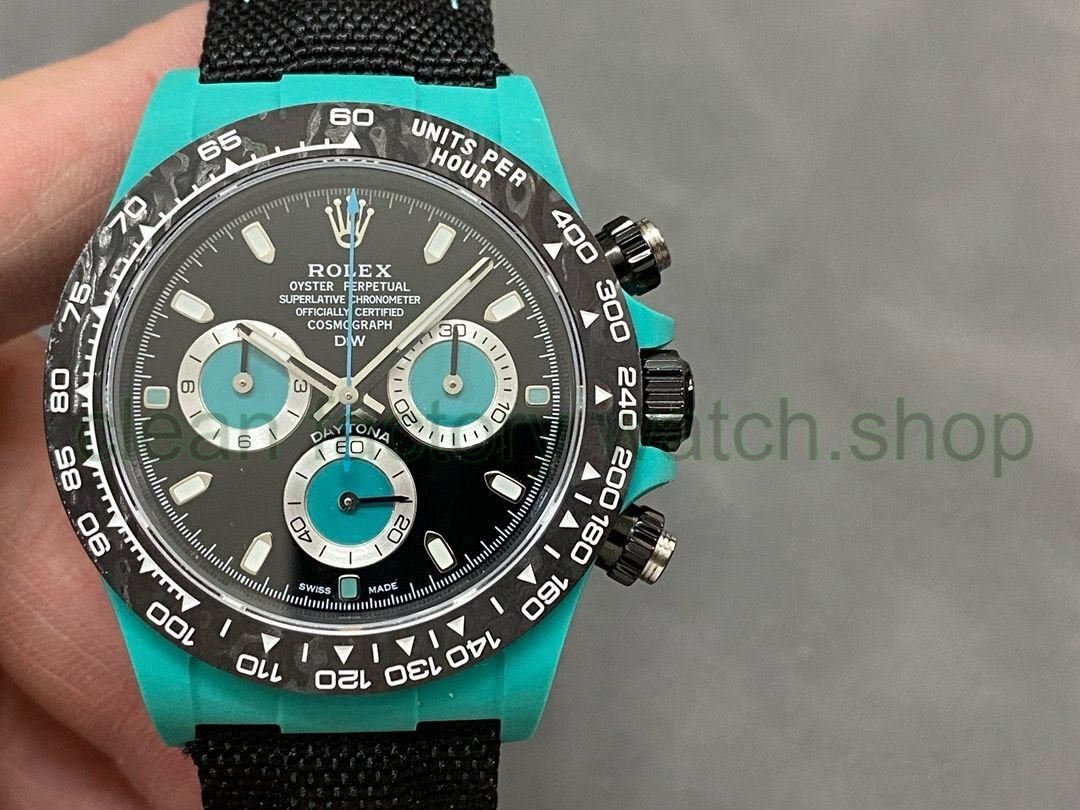 e29a3ed4 2bac 48d1 b37a f3650f4bda1b Clean Factory Watch