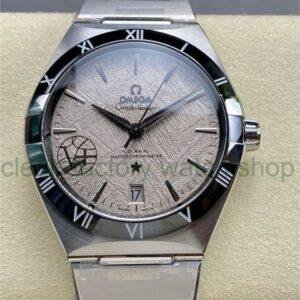 e4999056 fc90 4206 8513 3c6fd04352d0 Clean Factory Watch