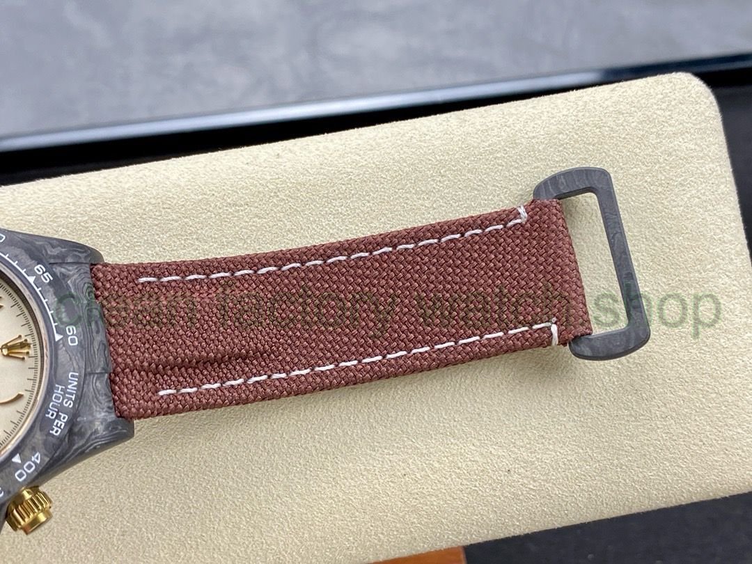 e5452ffa-a26a-4b55-965c-33fac7d0e0de e5452ffa-a26a-4b55-965c-33fac7d0e0de