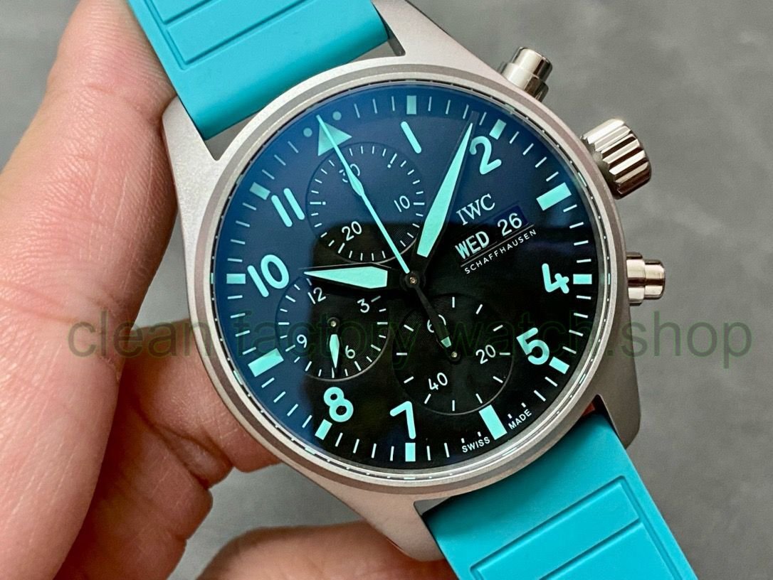 e7cb0c0b-48f4-4ff8-8820-eb1315482dbf e7cb0c0b-48f4-4ff8-8820-eb1315482dbf