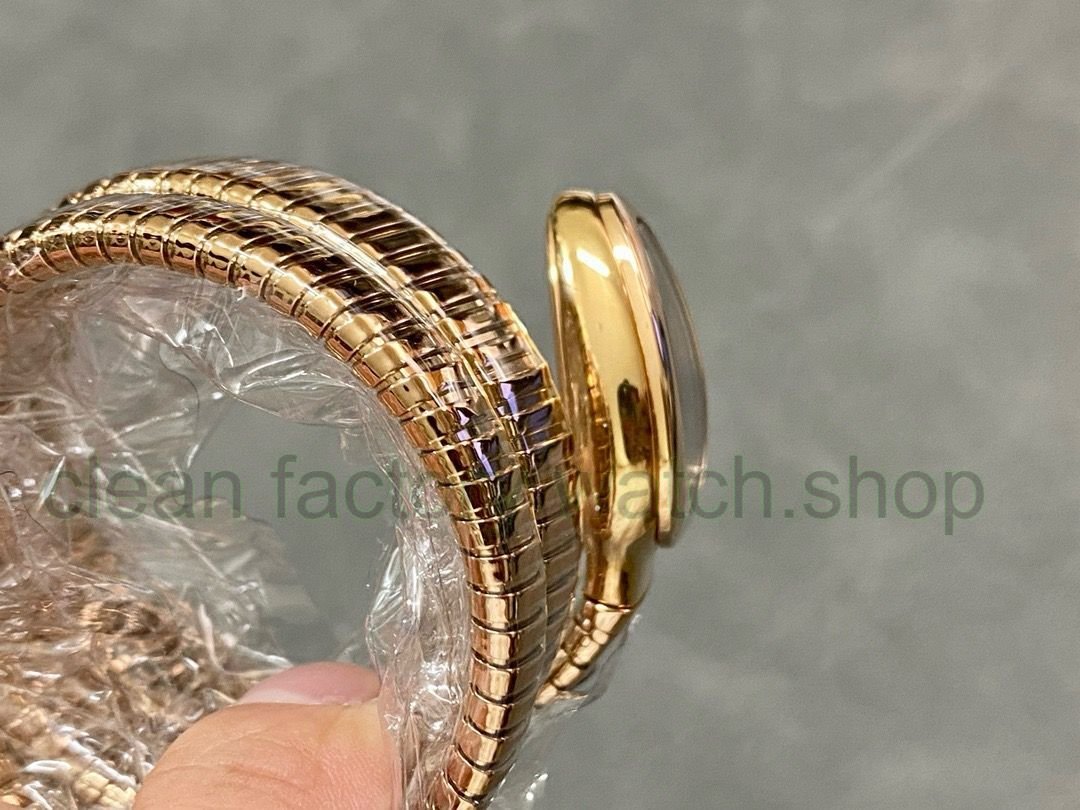 ea15d8ad-6a7c-4c64-b07f-3165ea2816f8 ea15d8ad-6a7c-4c64-b07f-3165ea2816f8