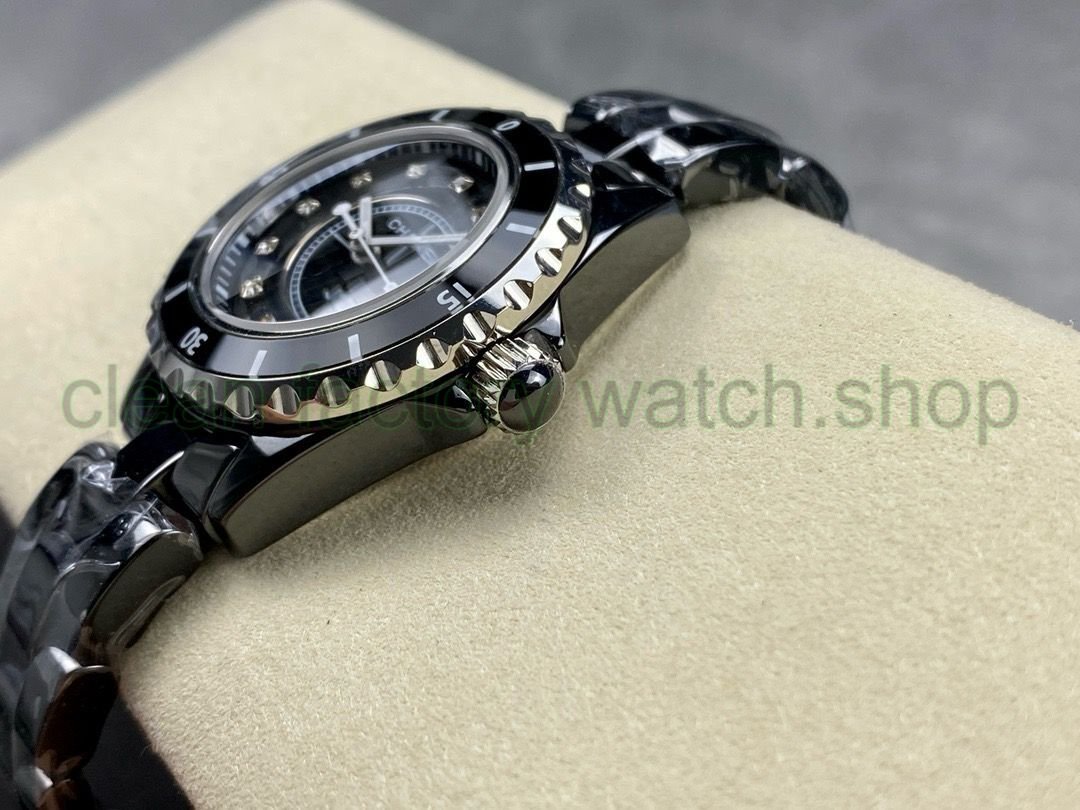 ecb7debc-d4dd-4702-be04-59ab449c17e0 ecb7debc-d4dd-4702-be04-59ab449c17e0