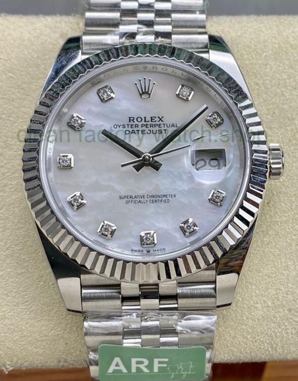 efbd84eb 8a5b 40cf 8974 a6cc53e5bf3a Clean Factory Watch