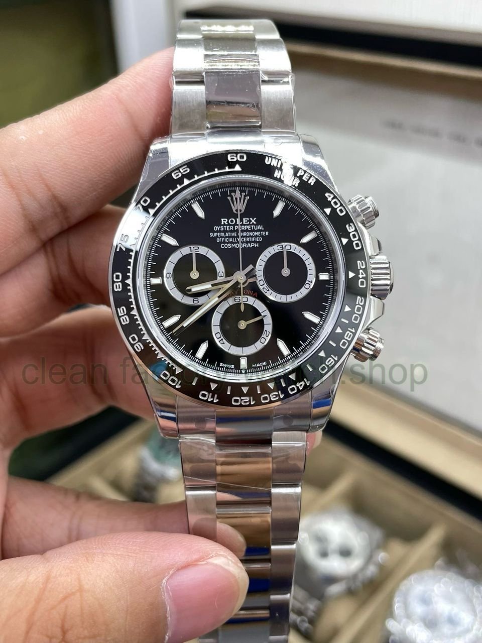 f2ac36ec 30c1 47df bfce 8b9e3424a1bb Clean Factory Watch