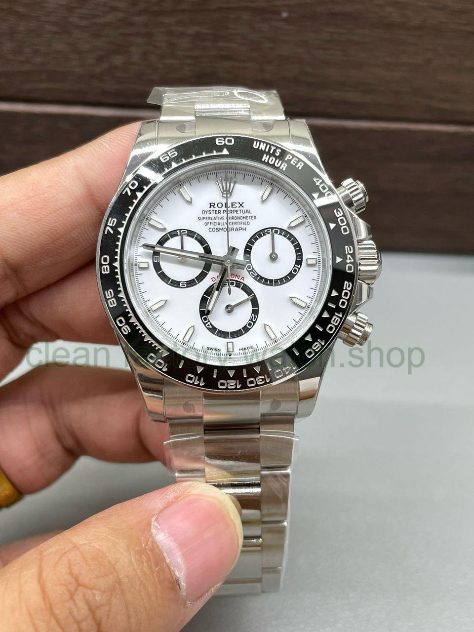 fa198981 611f 452b 9e79 ba1681dad4e6 Clean Factory Watch