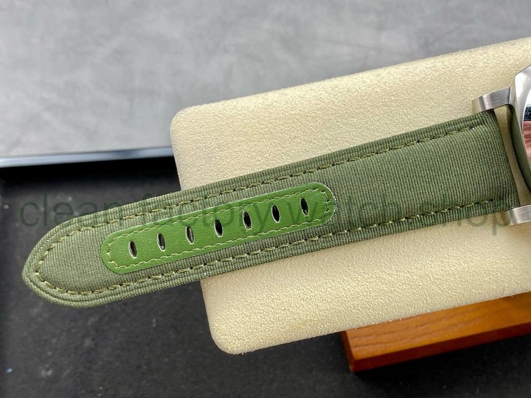 81297bd0-9131-4519-af72-4037cdf27696 81297bd0-9131-4519-af72-4037cdf27696