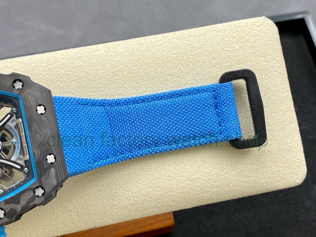 817a44e7-92cf-4993-bdb5-9d3951dd6ce6 817a44e7-92cf-4993-bdb5-9d3951dd6ce6