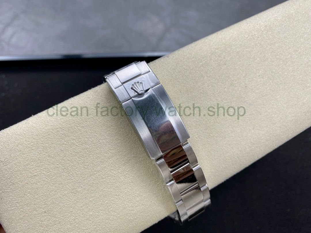 8e91100a-715b-4e39-af83-bf289a2bf7a5 8e91100a-715b-4e39-af83-bf289a2bf7a5