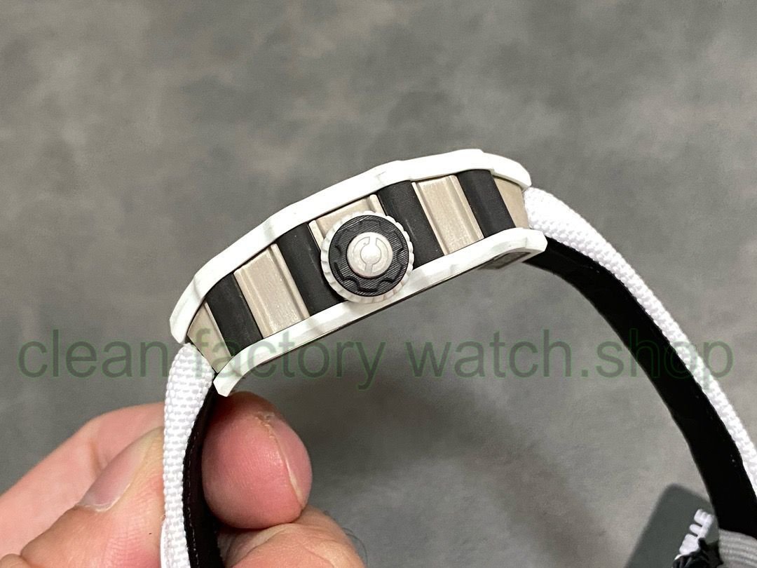 9482cd1a-c14e-48db-8b8f-2c78697490a2 9482cd1a-c14e-48db-8b8f-2c78697490a2