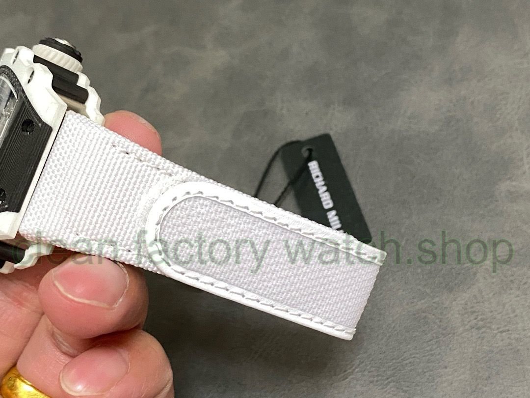 f3af4181-4ae2-410c-a6b0-cdb2681dc4e3 f3af4181-4ae2-410c-a6b0-cdb2681dc4e3