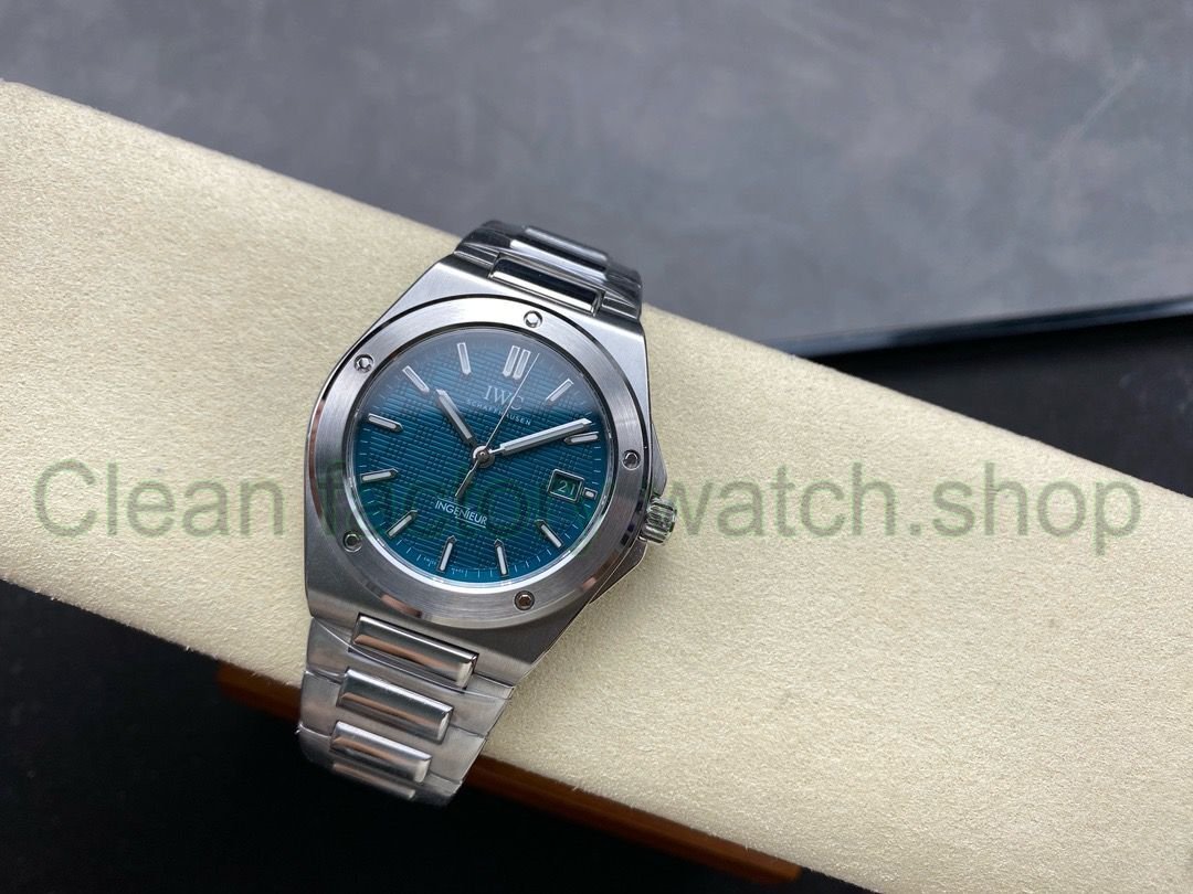 355d24fb-1fad-4561-a580-b93dd827400a 355d24fb-1fad-4561-a580-b93dd827400a