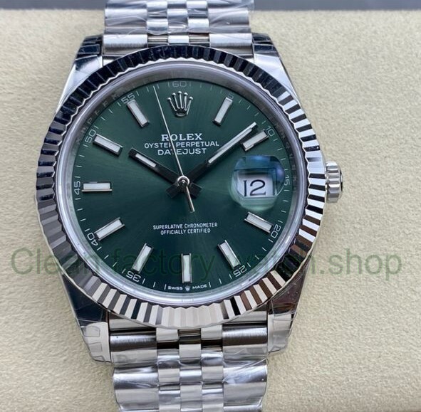 VS Factory Rolex Datejust 126334-0028 41mm Full 904L Mint Green Dial Jubilee 1 39bf8667 2e94 4174 a193 f9cb3817fb14 Clean Factory Watch