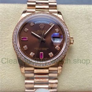 8+ Factory Counterweight Rolex Day-Date 118235 36mm Diamond Rose Gold Bezel Full Rose Gold Diamond Mope&Baguette Diamond Brown Dial 6 403292c7 de22 4068 8238 167849deacba Clean Factory Watch