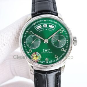 48127ac8 53e8 43f1 80fe c2ae42e723c3 Clean Factory Watch