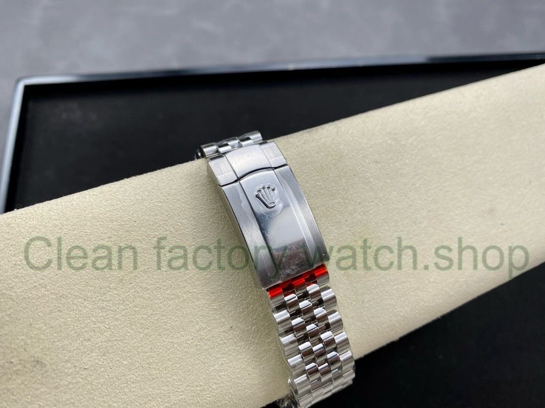 4bfc2a4b-8448-4cf8-b95c-fd26a80e17e3 4bfc2a4b-8448-4cf8-b95c-fd26a80e17e3