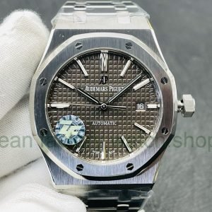 4ce440b2 6fd4 4e33 8393 d119d09d74c6 Clean Factory Watch