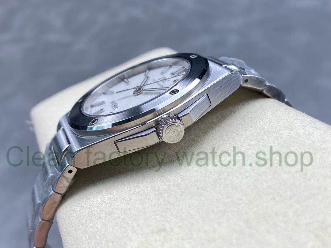 4d187c7a-e10e-4d03-8c4e-ae6bc3b96257 4d187c7a-e10e-4d03-8c4e-ae6bc3b96257