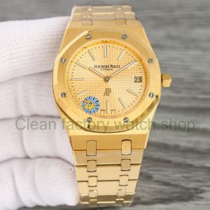 539bbf36 5947 488e a421 af63f13ef243 Clean Factory Watch