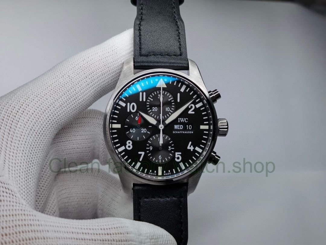 6a9056c9 4d28 4c4e 955c 0564d3b2a2b8 Clean Factory Watch
