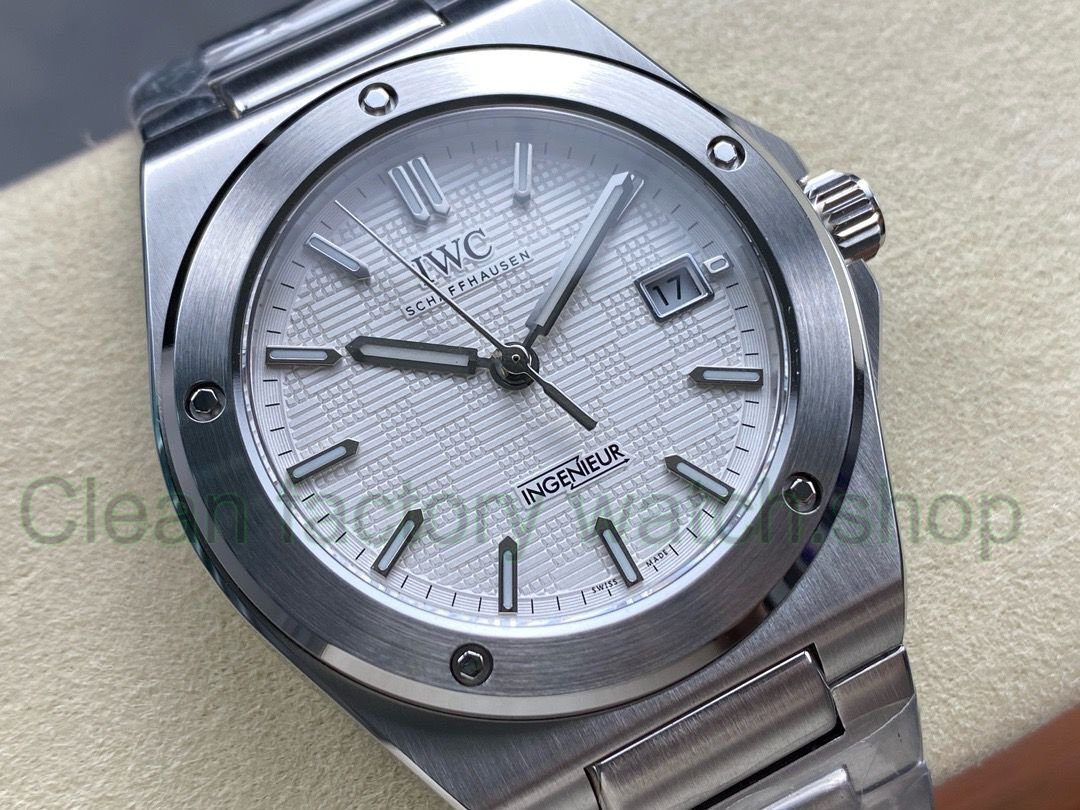 6b517c15-3de8-4d8a-b546-57975d5c42b9 6b517c15-3de8-4d8a-b546-57975d5c42b9