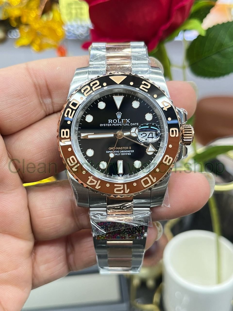 Copy Clean Factory Rolex Rootbeer GMT-Master II 126711CHNR-0002 40mm Half Rose Gold Black Dial 1 880428f3 eb7b 4b85 b8ee e86182cbdb33 Clean Factory Watch