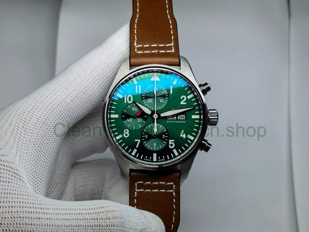 a8ef86a1 d10a 456b bfcf 5fd6663aa94c Clean Factory Watch