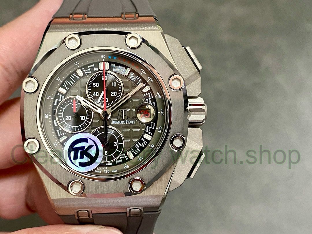 b4b96413 448d 4920 8b0a 445ba5c063b6 Clean Factory Watch