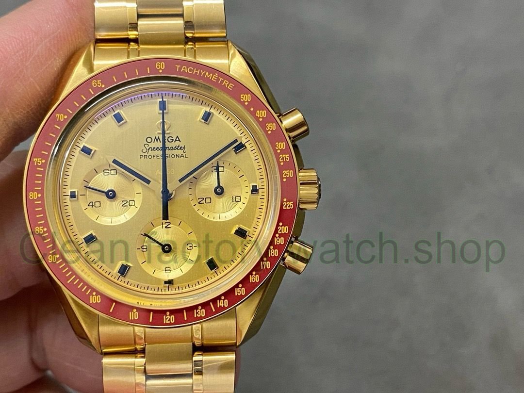 OM Factory Omega Speedmaster Professional 310.60.42.50.99.001 42mm Full Yellow Gold Champagne Dial 1 b5f70f5d 181d 43fa 9e6c 3b29b636c6e7 Clean Factory Watch