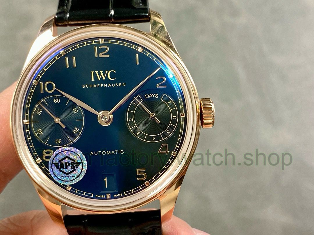 ceb90997 4ecb 42fc b915 6b4fc786433b Clean Factory Watch