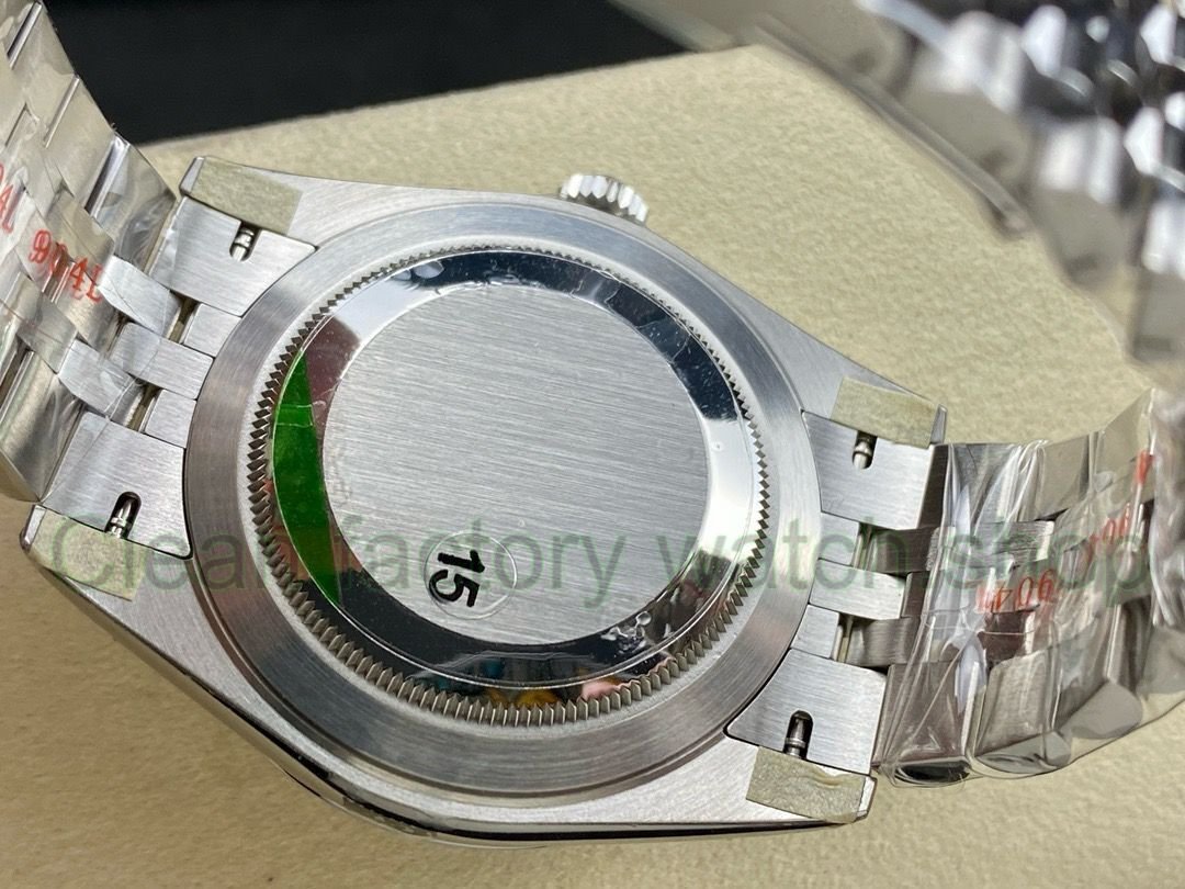 cf6e04f7-6440-45fa-a48f-26192cd0c949 cf6e04f7-6440-45fa-a48f-26192cd0c949