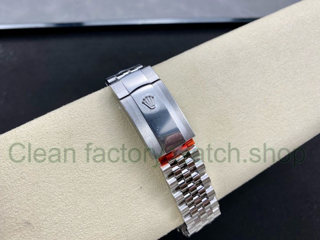 e3d63a38-3b05-43d0-ba4c-d4aab5202deb e3d63a38-3b05-43d0-ba4c-d4aab5202deb