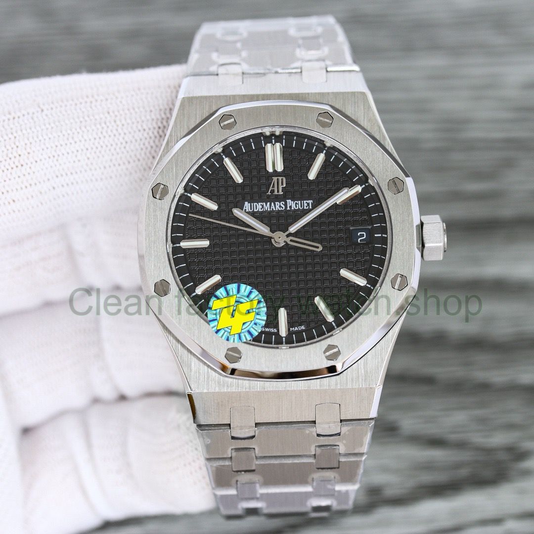 ec67513b e1a5 4bbc 865d 91679865f952 Clean Factory Watch