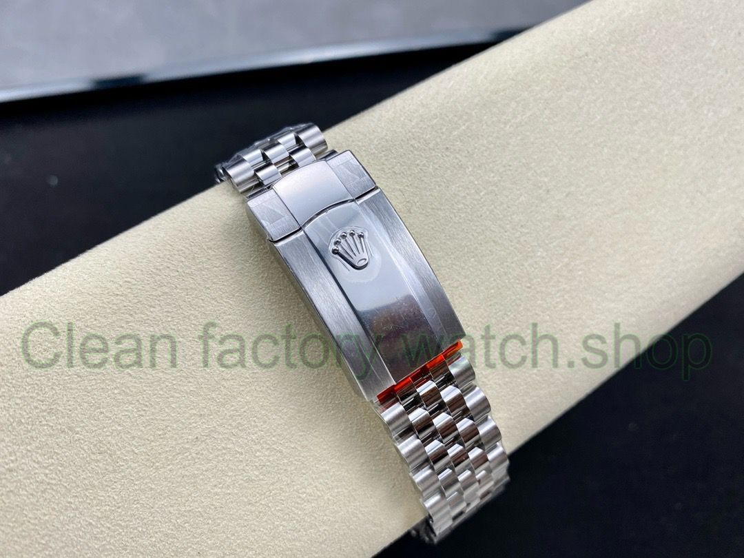 fa5504ab-e61b-45f4-9b85-84c2a901ab99 fa5504ab-e61b-45f4-9b85-84c2a901ab99