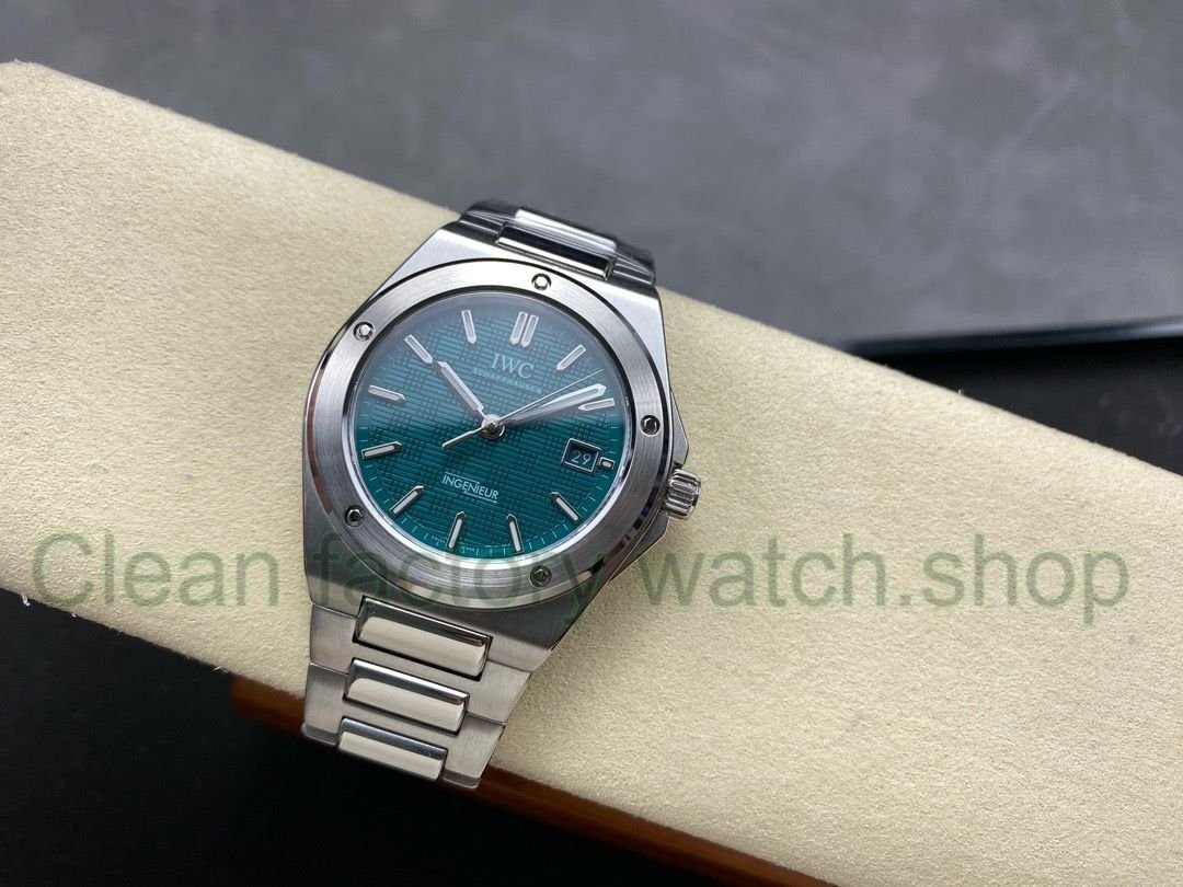 ff68e54d-f52f-4e73-b892-2ec6e7285382 ff68e54d-f52f-4e73-b892-2ec6e7285382