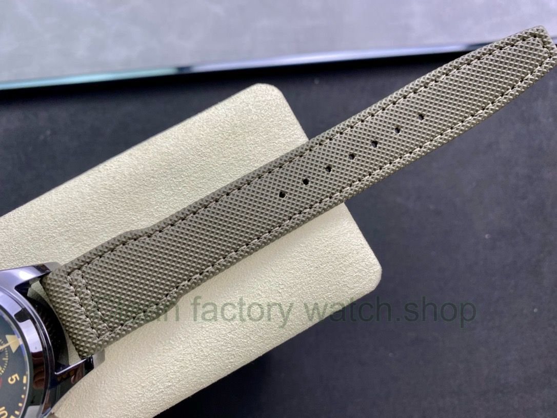 403b95c2-8f27-42c1-b63f-93a7cbfef52c 403b95c2-8f27-42c1-b63f-93a7cbfef52c