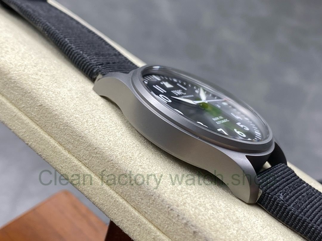 747852ae-8c58-4c99-8c93-5907da39fb91 747852ae-8c58-4c99-8c93-5907da39fb91