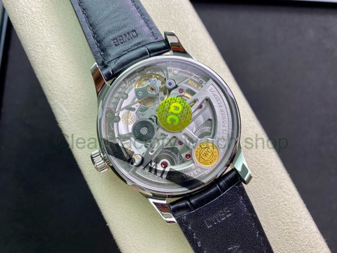 76cd272d-809f-45a1-967c-e40879a4f27d 76cd272d-809f-45a1-967c-e40879a4f27d