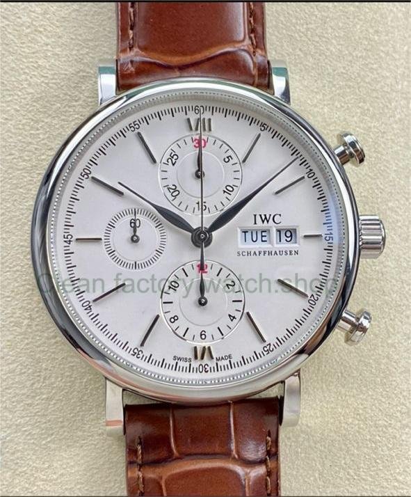 92e30a1d cd40 4c2b b174 7914c2f99b4b Clean Factory Watch