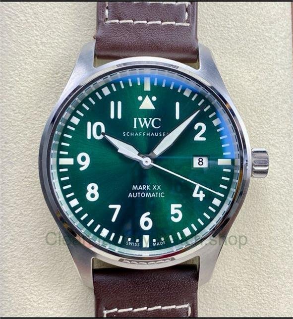 afdf8c85 1659 4ee1 88fb 530694f42fc7 Clean Factory Watch