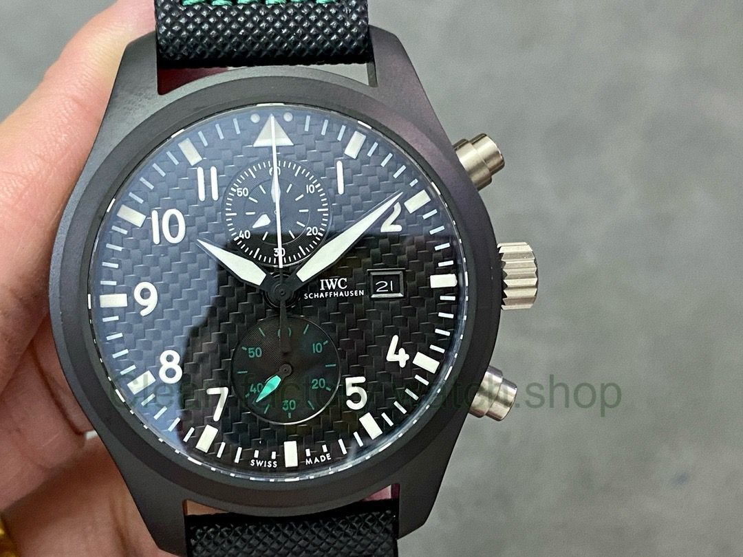 YL Factory IWC Pilot IW389005 44.5mm Ceramic Textile Strap Arabic Numerals Black Dial 1 ea12b413 e672 48ef aca5 bc9e7e9deb3e Clean Factory Watch
