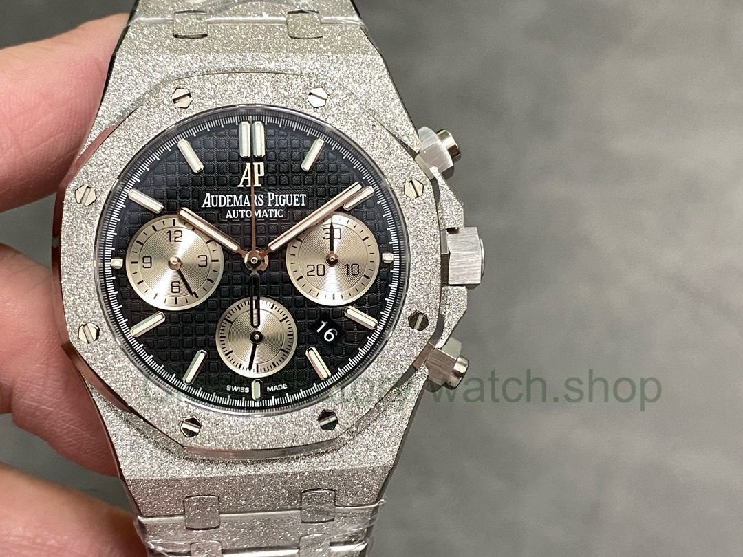 0e052a36 fcc2 4fbf 80d2 e0814015ecfd Clean Factory Watch