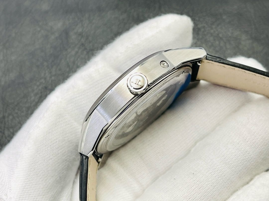 2064633f-a947-4c9c-af85-3a8667b8c272 2064633f-a947-4c9c-af85-3a8667b8c272