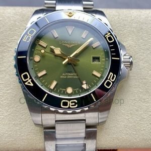 GR Factory Longines HydroConquest GMT L3.790.4.06.6 41mm Full Steel Green Dial 5 6dc5c60d 7690 49b4 8746 b09bb0932811 Clean Factory Watch