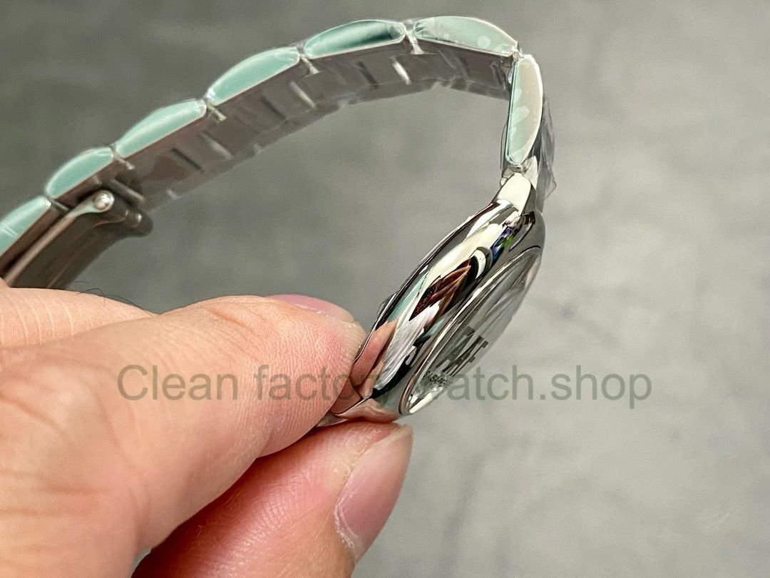 71f01032-4cd8-4e24-a544-97f968c6c982 71f01032-4cd8-4e24-a544-97f968c6c982