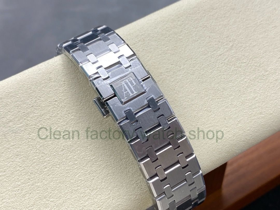 9bf4c68d-9846-4a30-aa34-68bd418d897f 9bf4c68d-9846-4a30-aa34-68bd418d897f